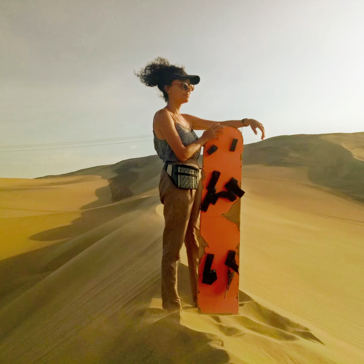 Sandboarding on Cerro Blanco Dune (Nazca)