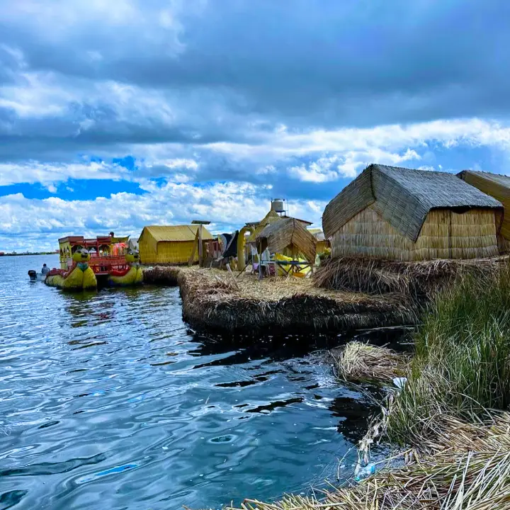 Floating Uros Islands – Amantaní – Taquile Tour – 2 Days / 1 Night